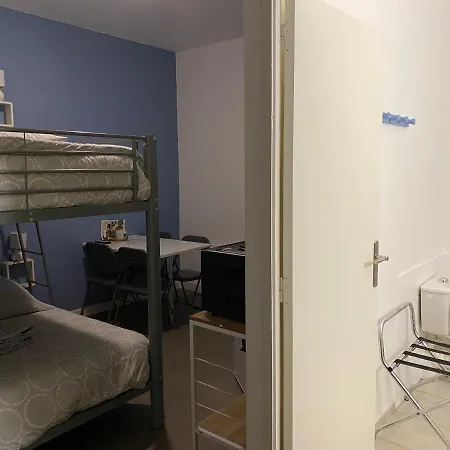 Δωμάτια σε οικογενειακή κατοικία La Cigale Du Desire Sejour